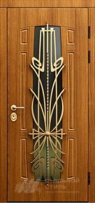 Элитная дверь МДФ со стеклом и ковкой в коттедж с отделкой МДФ ПВХ - фото